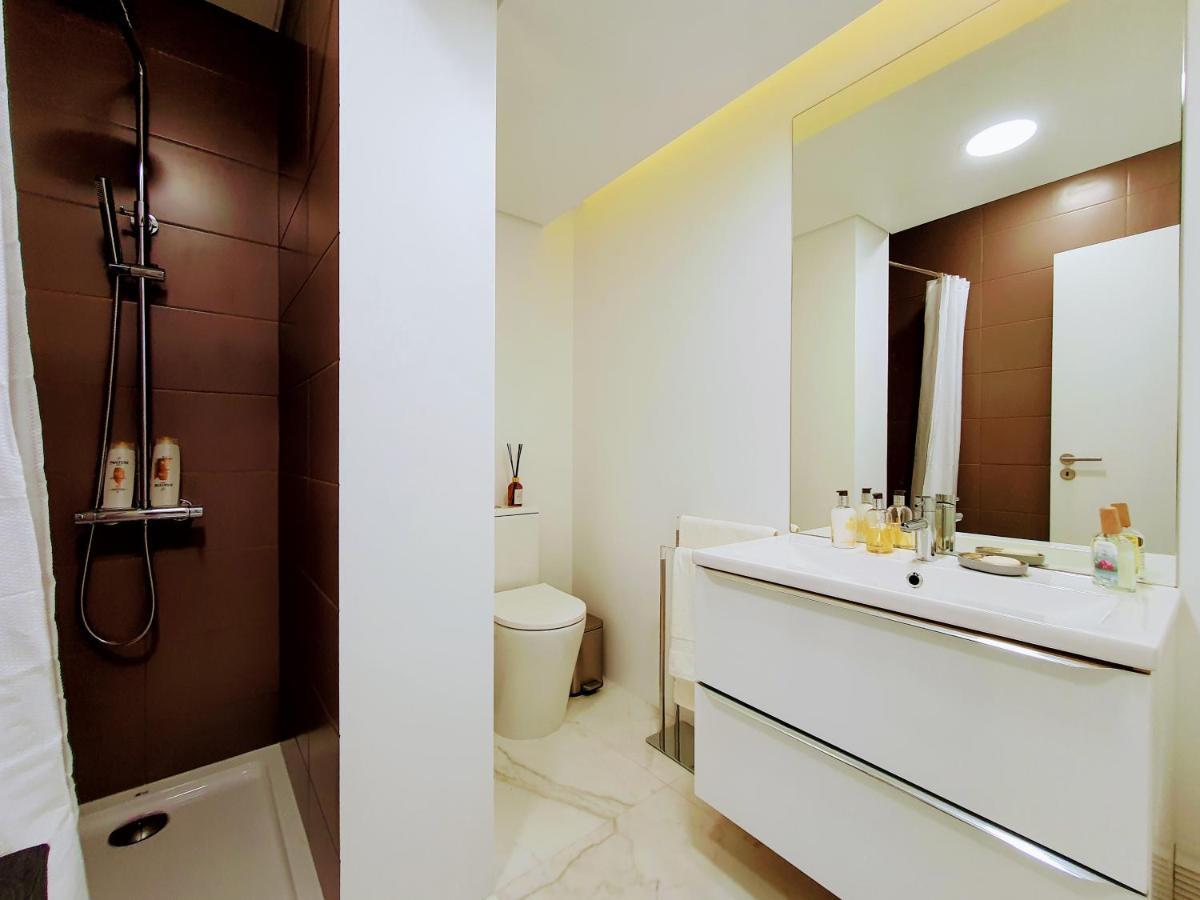 Praca Do Chile Deluxe By Lisbon Village Apartments Екстер'єр фото